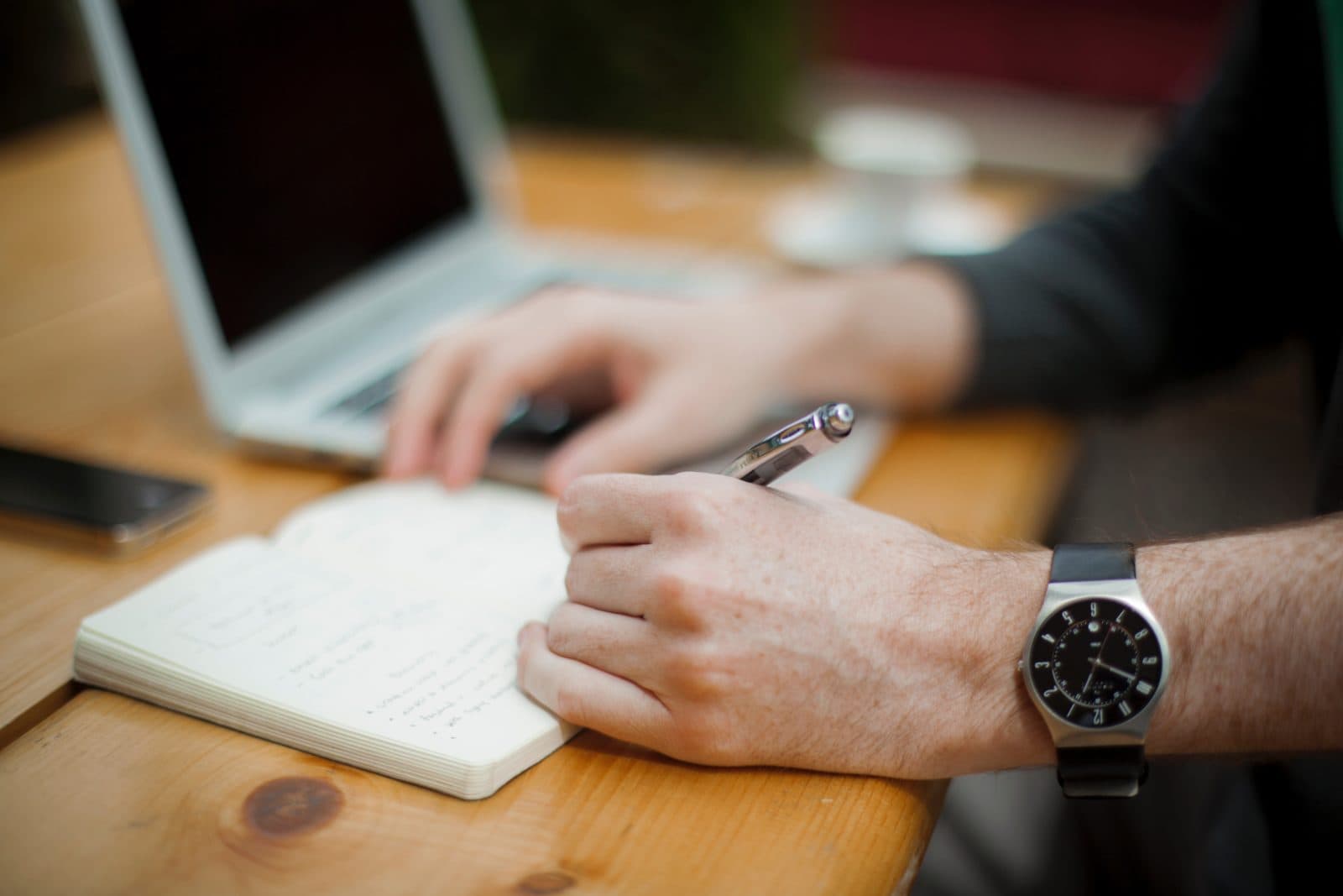 Best Assignment Writers to Increase Your Academic Grades