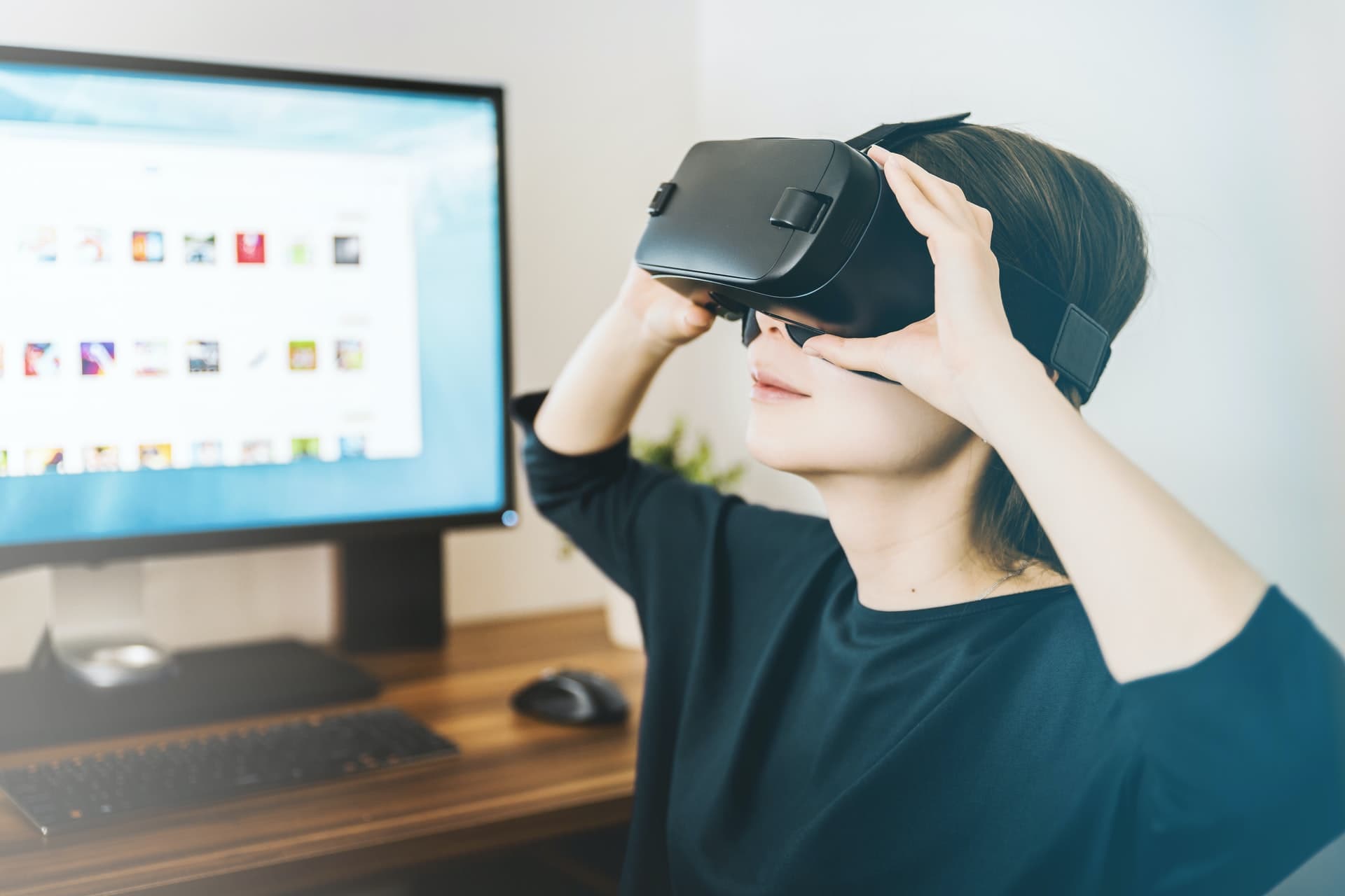 WebVR: Virtual Reality for the Web