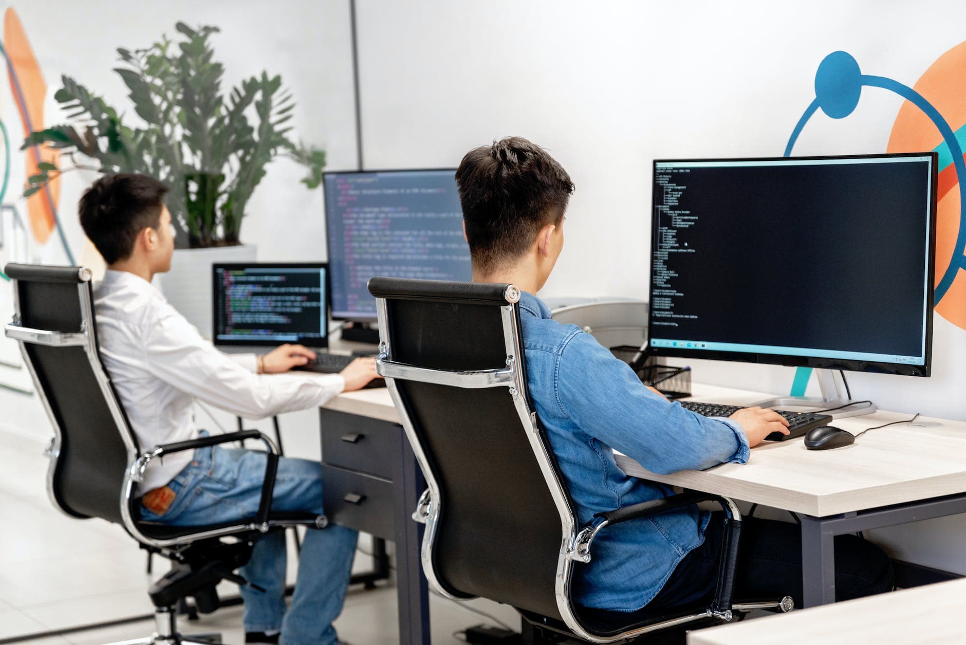 Comparing the Best Employee Engagement Software in the Market