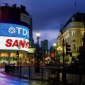 Piccadilly Circus, London, England – 1600×1200 – ID 41373 – PREMIUM