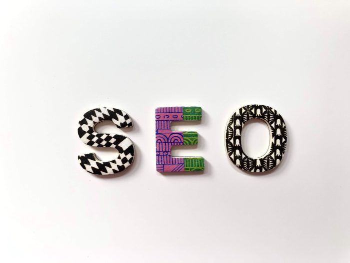 A photo of SEO written by block letters from Unsplash